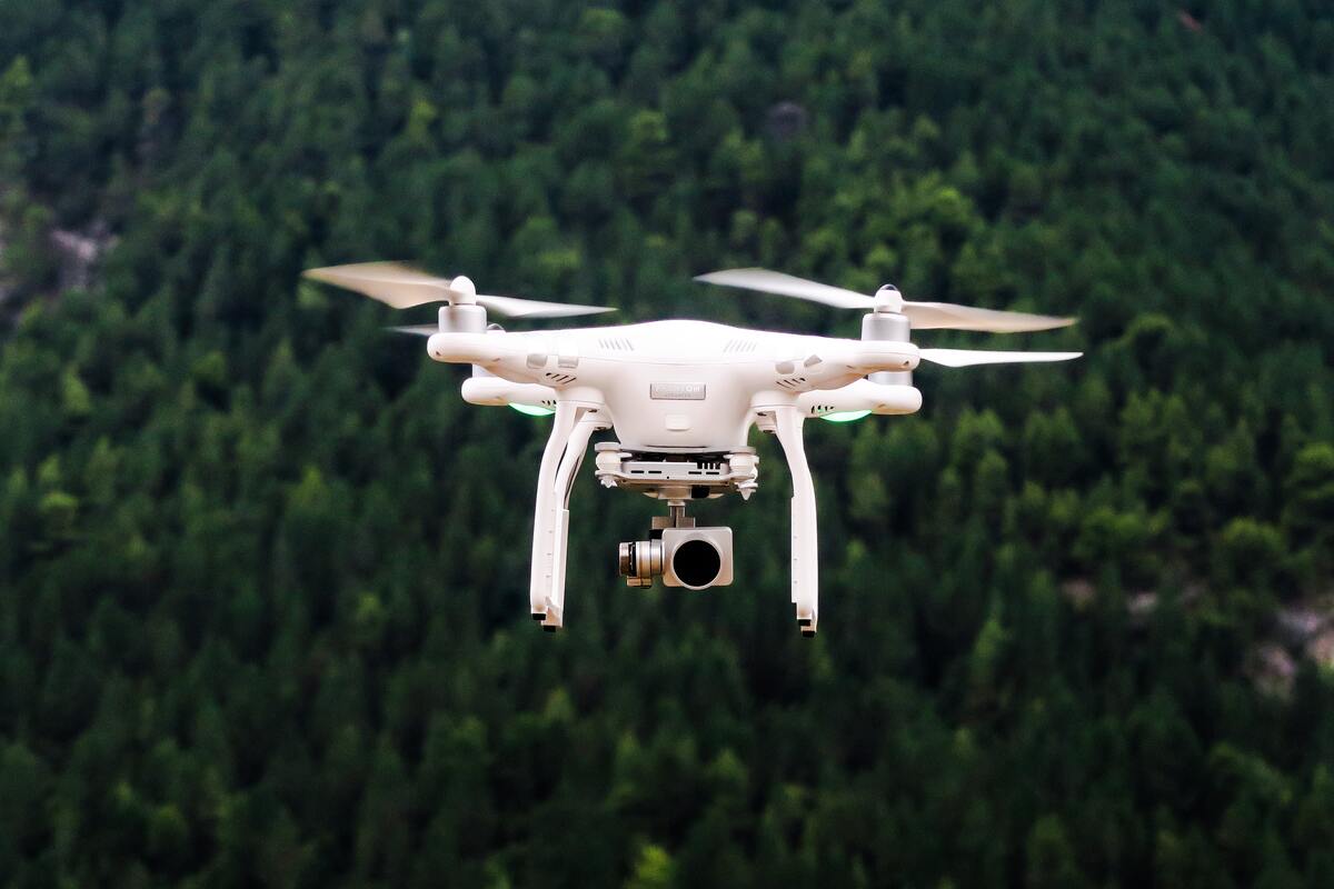Projeto de meio ambiente: utilizando DRONES para monitorar e preservar