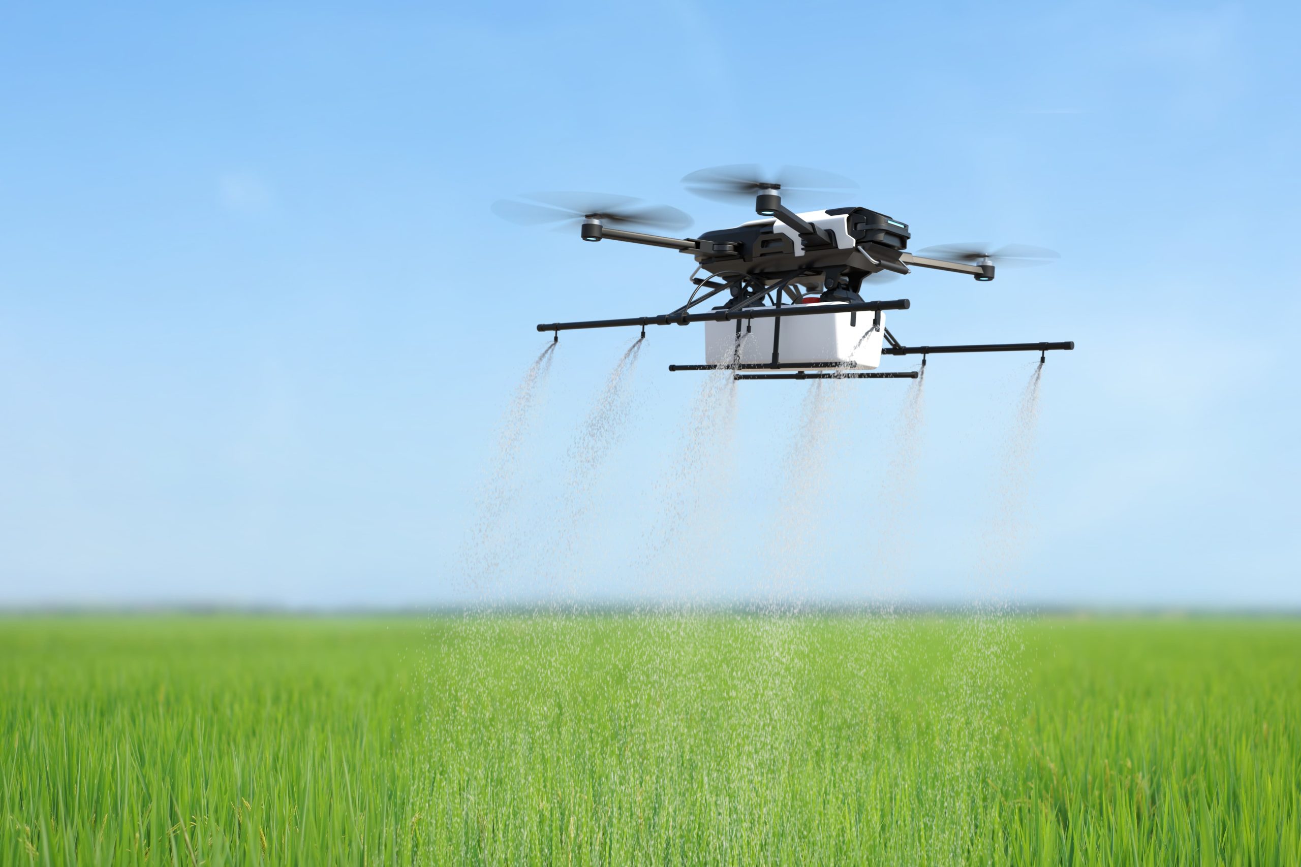 drone pulverizando fertilizante em plantas verdes vegetais tecnologia agricola automacao agricola